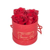 Μίνι κόκκινο κουτί με τριαντάφυλλα